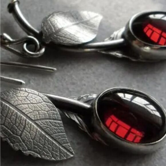 Red Sapphire Drop Earrings On 925 Sterling Silver - Picture 3 of 4